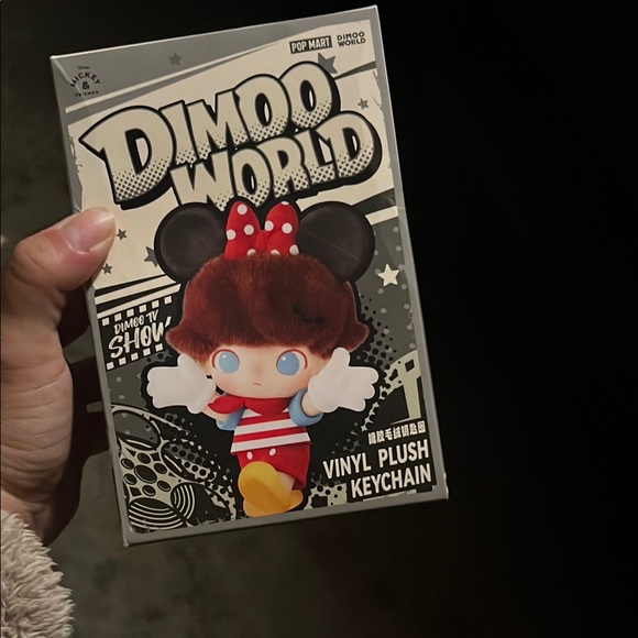 Dimoo World PLUTOS HOUSE Vinyl Plush Keychain - Picture 10 of 10